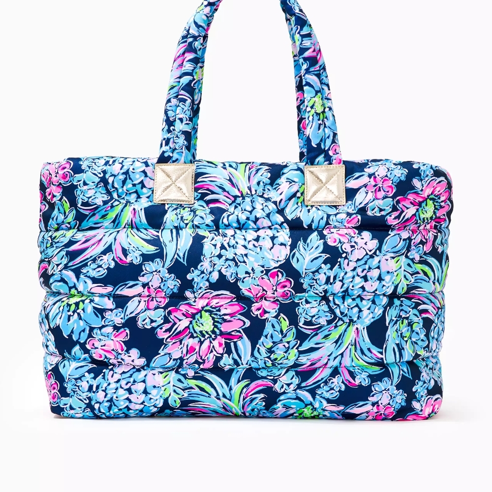 Lilly  Pulitzer Polly Puffer Tote High Tide Navy Pineapple Paradise